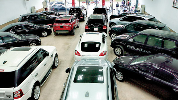 Thuế nhập khẩu ô tô giảm, lượng xe nhập tăng mạnh